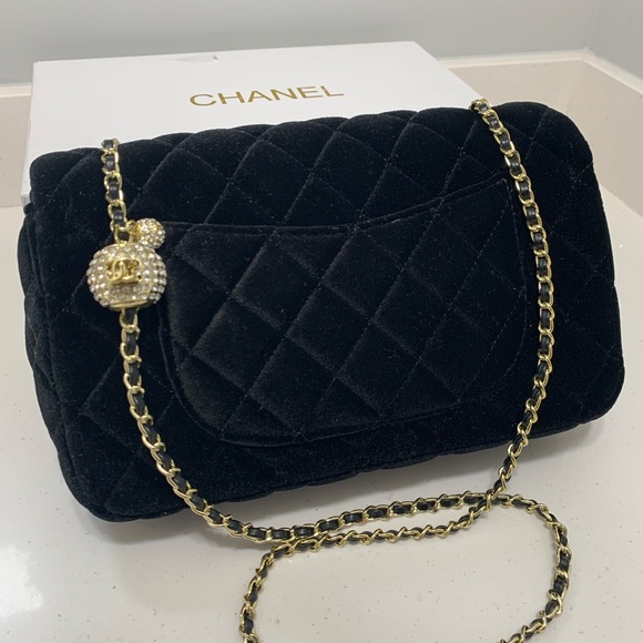 Velvet Black crossbody bag - Picture 5 of 11